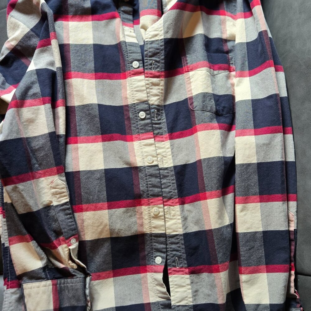 J-CREW flannel - Picture 3 of 3